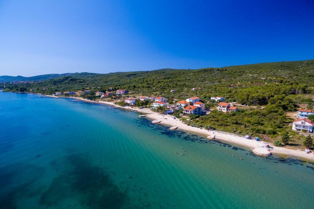 Apartmani Vila Karla, Dobropoljana, Otok Pasman Zewnętrze zdjęcie